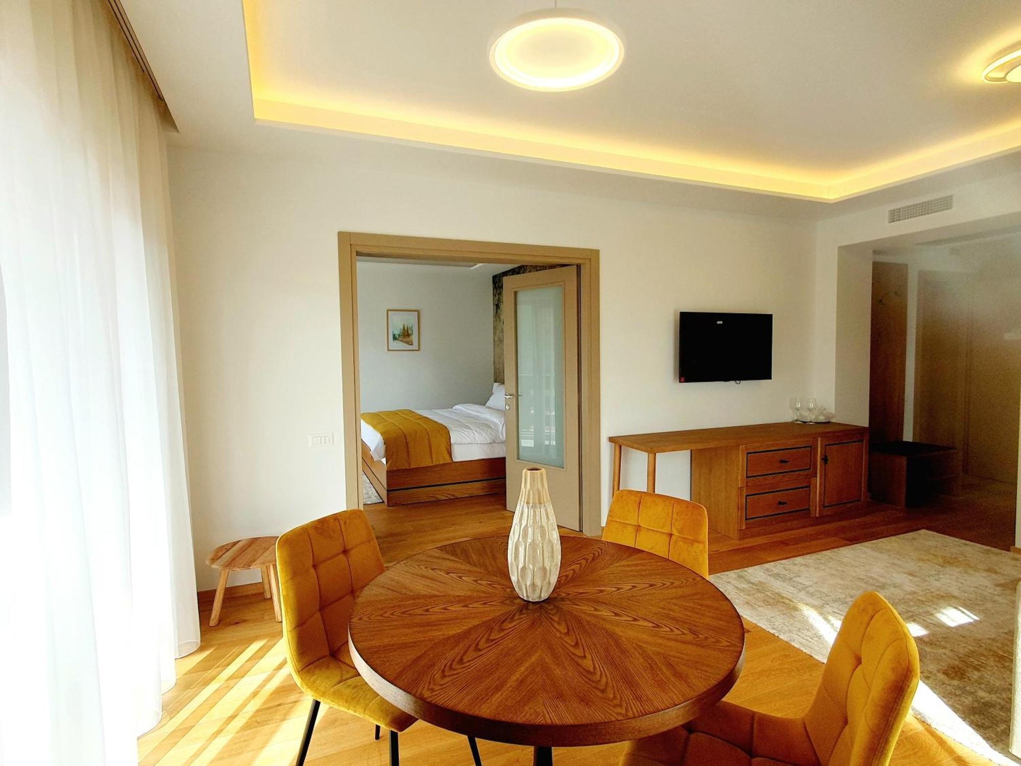 Pensiunea Leonida - Resort Leonida Poiana Tapului Kültér fotó